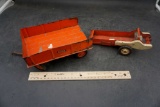Case Ertl Wagon & Tru-Scale Spreader