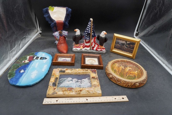 Picture Frame, Small Pictures, Deer Picture, Lighthouse Plaque, Eagle Figurine, Shoe Statue
