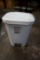 Sterilite Step On Garbage