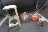 Black & Decker Coffeematic Machine, Mug, Teapot, White Barrel Basket, Spoons