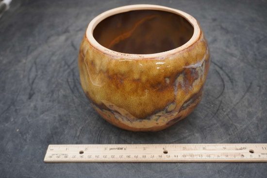 Acorn Stone Brown Planter 7"