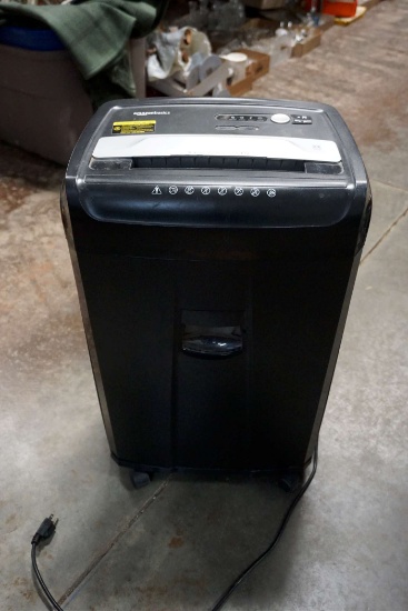 Amazonbasics Paper Shredder