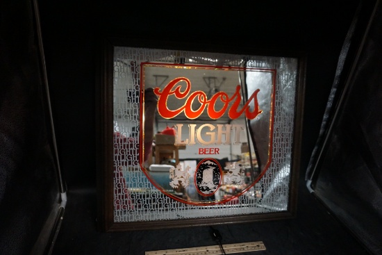 Mirrored Coors Beer Light (Works)