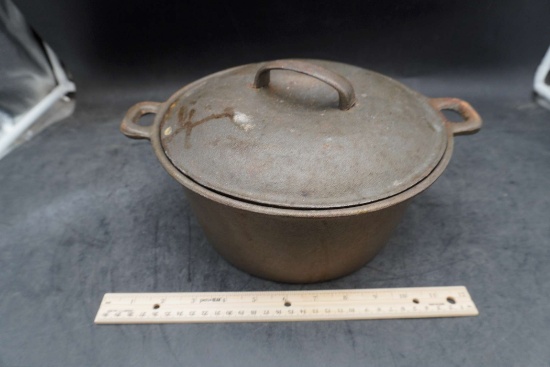 Cast Iron Pot W/ Lid
