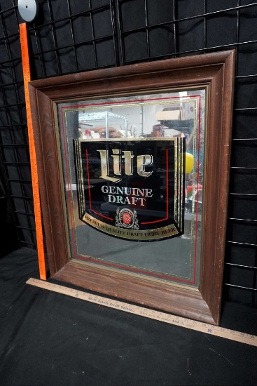 Mirrored Lite Genuine Draft Sign (Frame Is Damaged)