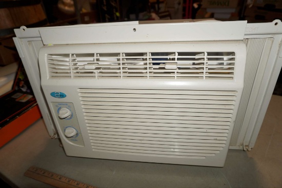 Perfect Aire Air Conditioner