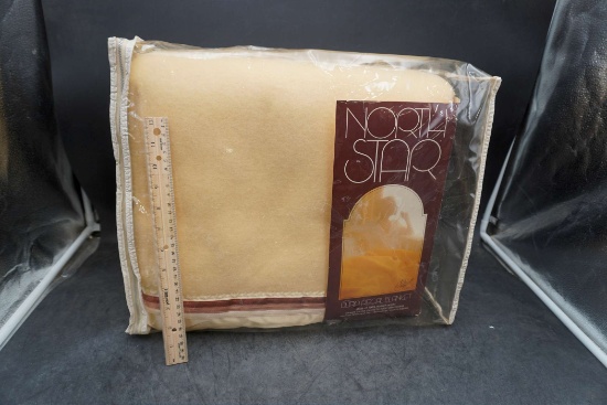 North Star Ultra Regal Blanket 80X90 Full Size