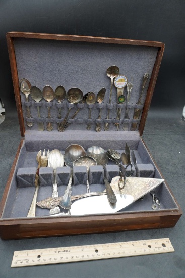 Wooden Silverware Case W/ Silverware