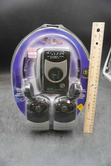 Am/Fm Radio Stereo Cassette Player, Speakers & Headsets