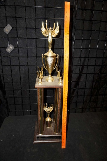 Ozark National Life Insurance Co. President'S Award Trophy