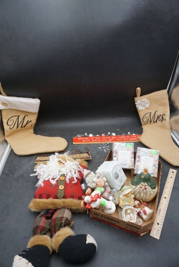 Mr & Mrs Stockings, Santa, Figurines (Some Cherished Teddies)