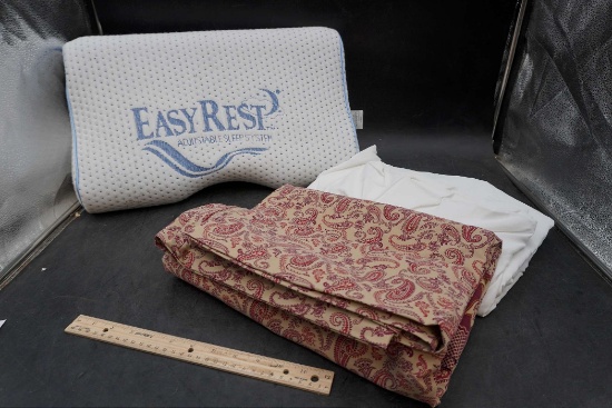 Easy Rest Pillow & 2 King Flat Sheets