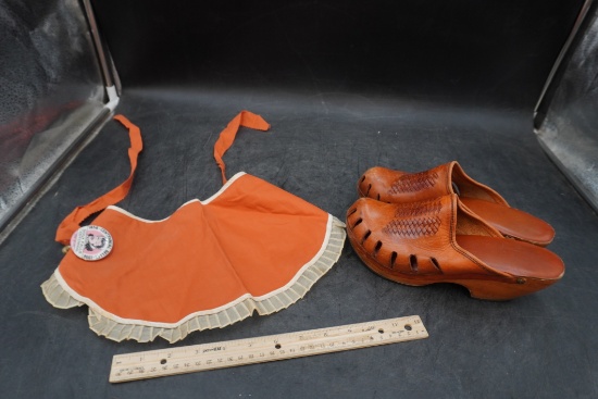 Nylon Clogs & Apron W/ Sioux Falls Centennial Button 1856-1956