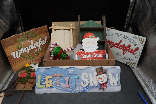 Christmas Stake & Signs