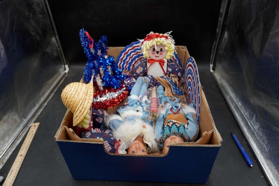Dolls & 4Th Of July Decorations