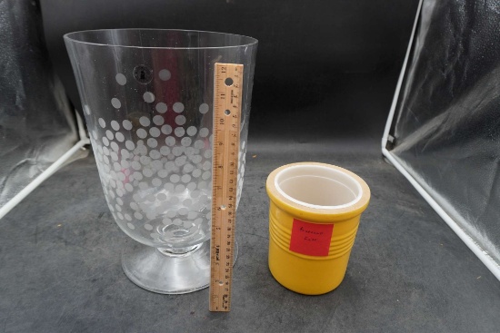 Glass Bowl/Vase & Yellow Pampered Chef Holder
