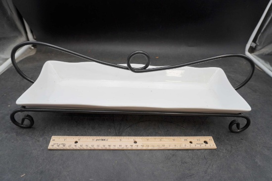 17" Rectangular Dish W/ Iron Rack