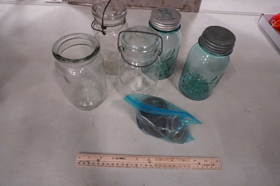 Glass Jars & Lids