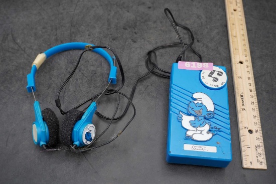 1981 Smurf Radio W/ Headphones