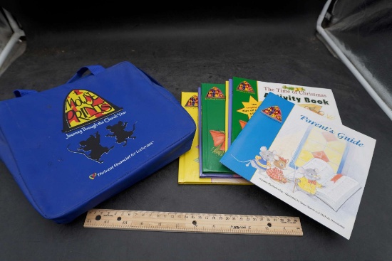 Mouse Prints Bag W/ Booklets W/ Cd