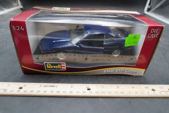 Revell B.M.W. 850I Coupe Car