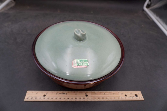 Village Green Oven Ware Red Wing Minn. Stone Bowl W/ Lid