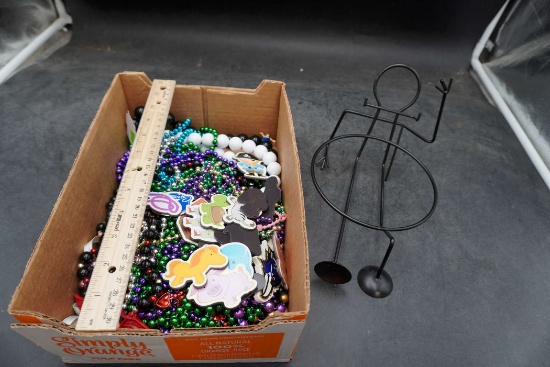 Metal Plant Holder & Assorted Necklaced W/ Magnets