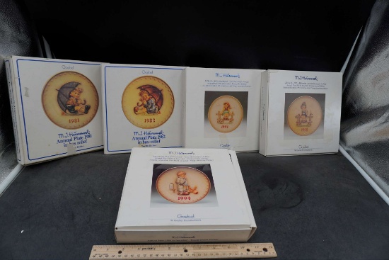 5 - Goebel M.J. Hummel Annual Plates (1981-1994)