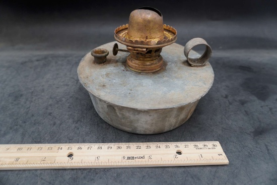 Galvanized Oil Lamp Base