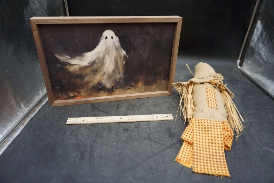 Ghost Picture & Scarecrow