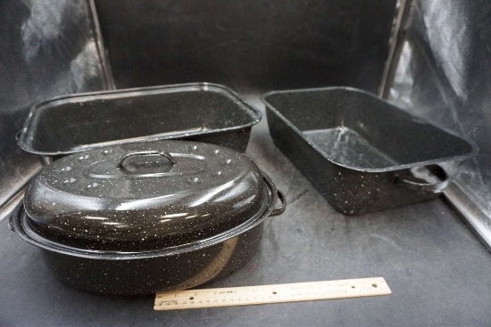 3 - Enamel Roasting Pans