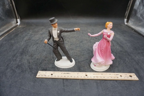 2 - Avon Images Of Hollywood Figurines
