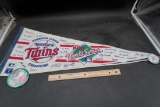 1987 World Series M.N. Twins Pennant & Button
