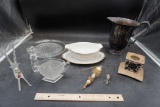Ornament, Creamer, Plate, Figurines, Harmony House Gravy Boat, Silver-Plated Pitcher