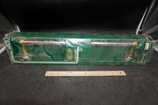 18" Towel Bar Set