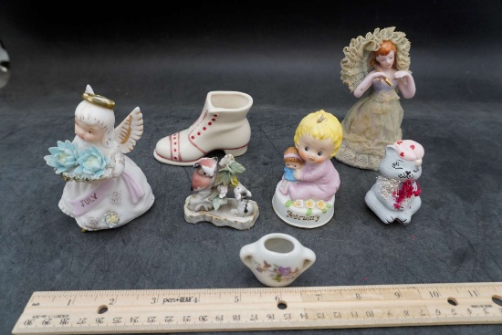 Assorted Figurines (7)