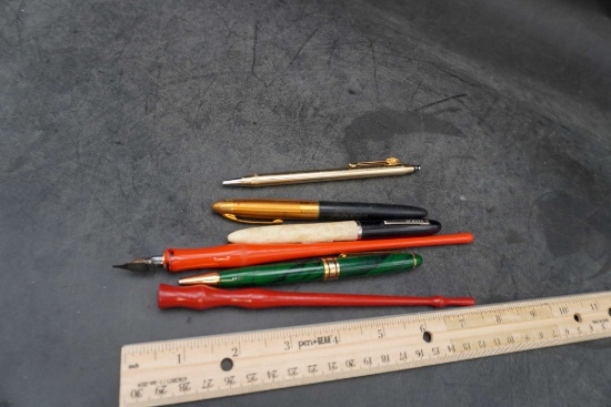 Assorted Pens