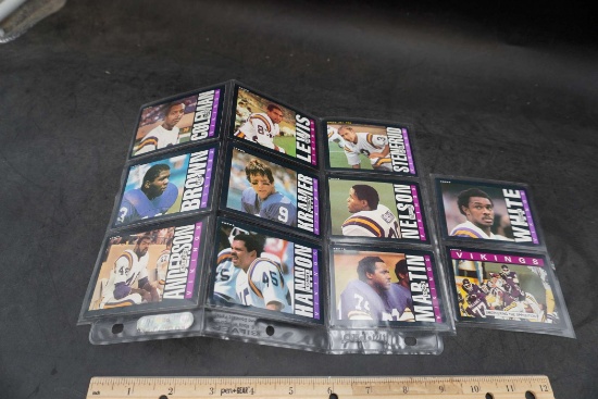 11 - 1985 Topps Minnesota Vikings Cards