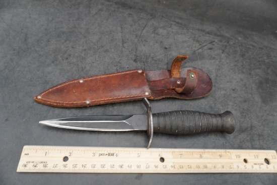 United U.C.275  Dagger W/ Leather Sheath