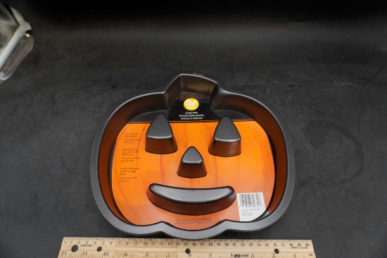 Wilton Pumpkin Cake Pan