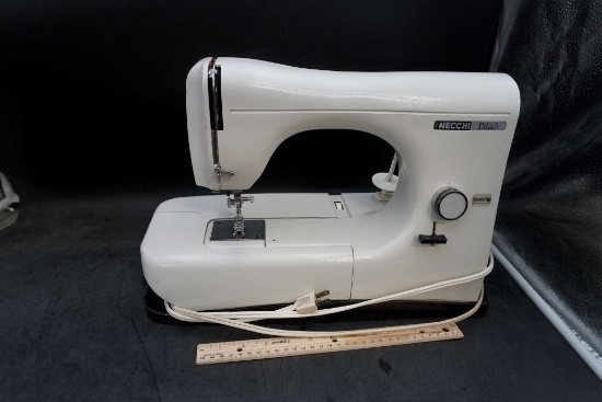 Necchi Lydia 3 Sewing Machine