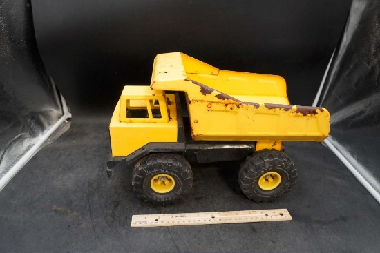 Tonka Dump Truck