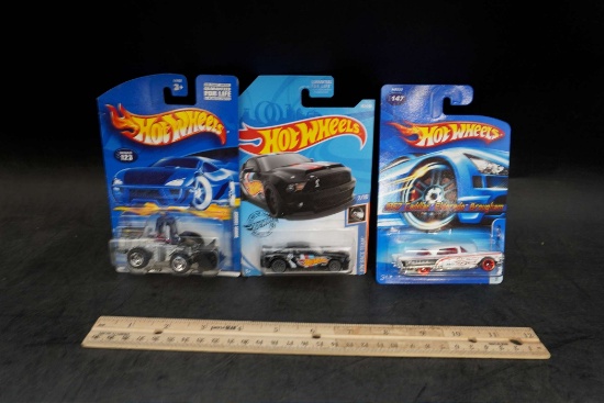 3 - Hot Wheels Vehicles
