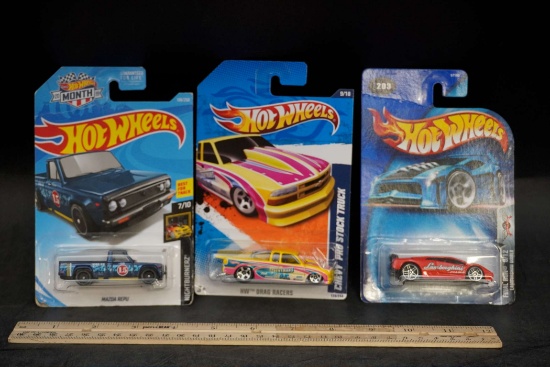 3 - Hot Wheels Vehicles