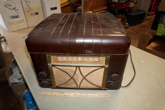 Admiral Standard Broadcast A.M. Radio/Record Player