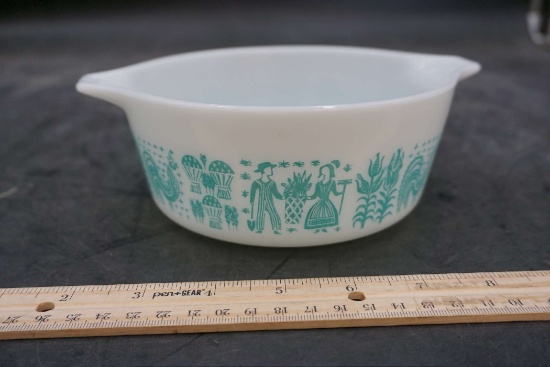Pyrex 1 1/2 Pt. Dish