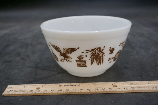 Pyrex Bowl
