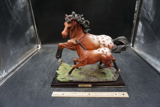 Horse & Foal Sculpture "Leonardo Collection"