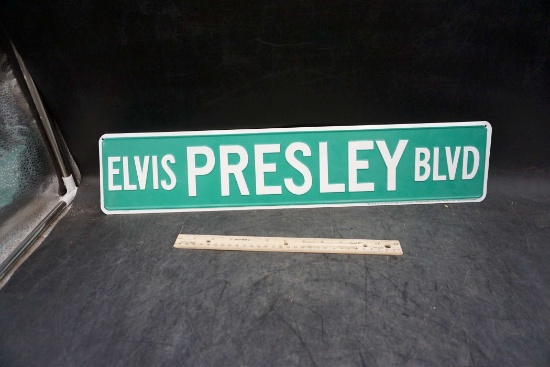 Elvis Presley Blvd Street Sign