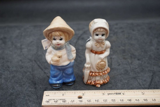 Boy & Girl Figurines